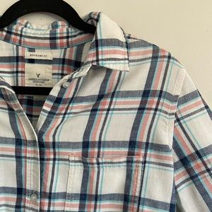 American Eagle Outfitters Boyfriend Fit Plaid Long Sleeve Shirt | US Size M